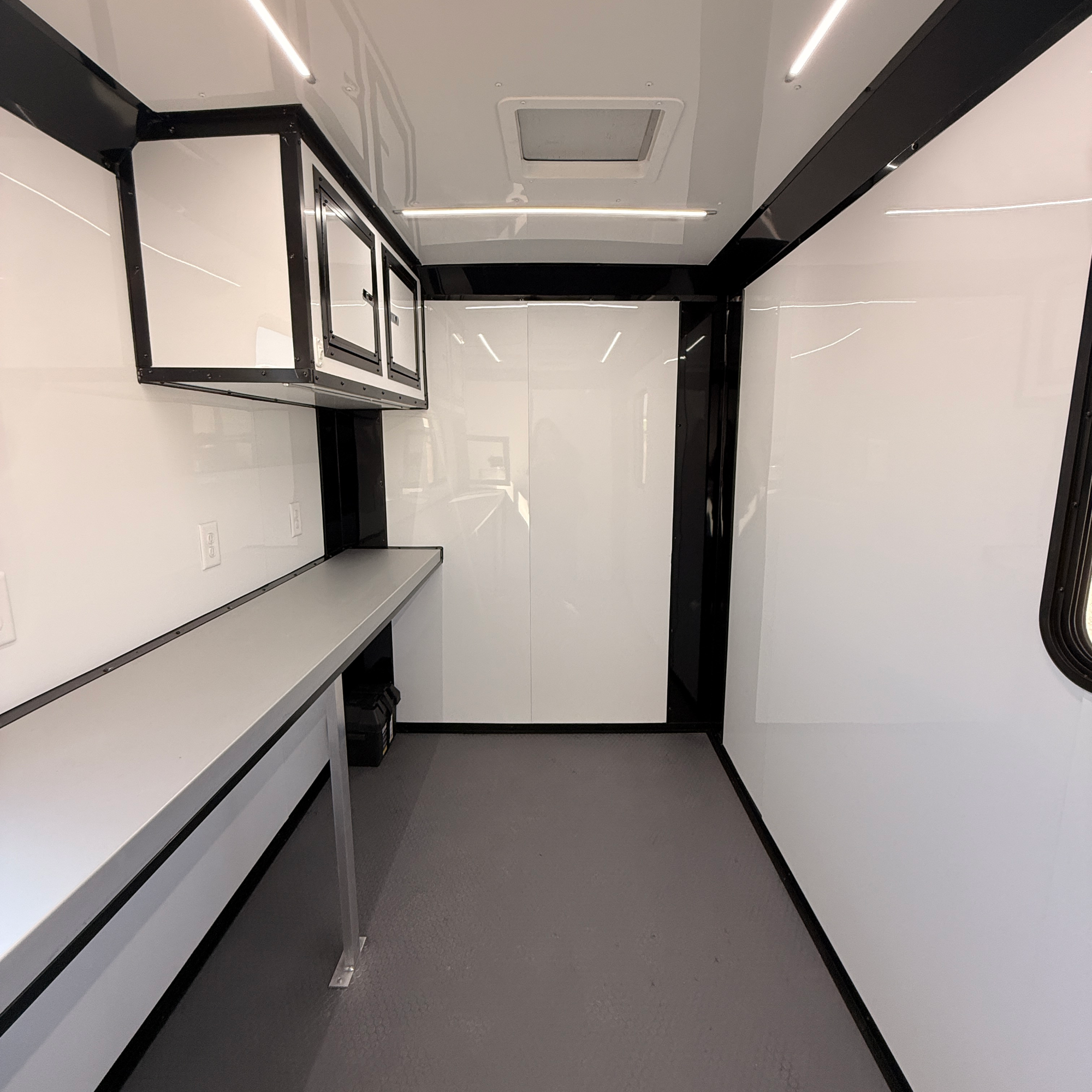 6X10TA White Splicing Trailer BOP