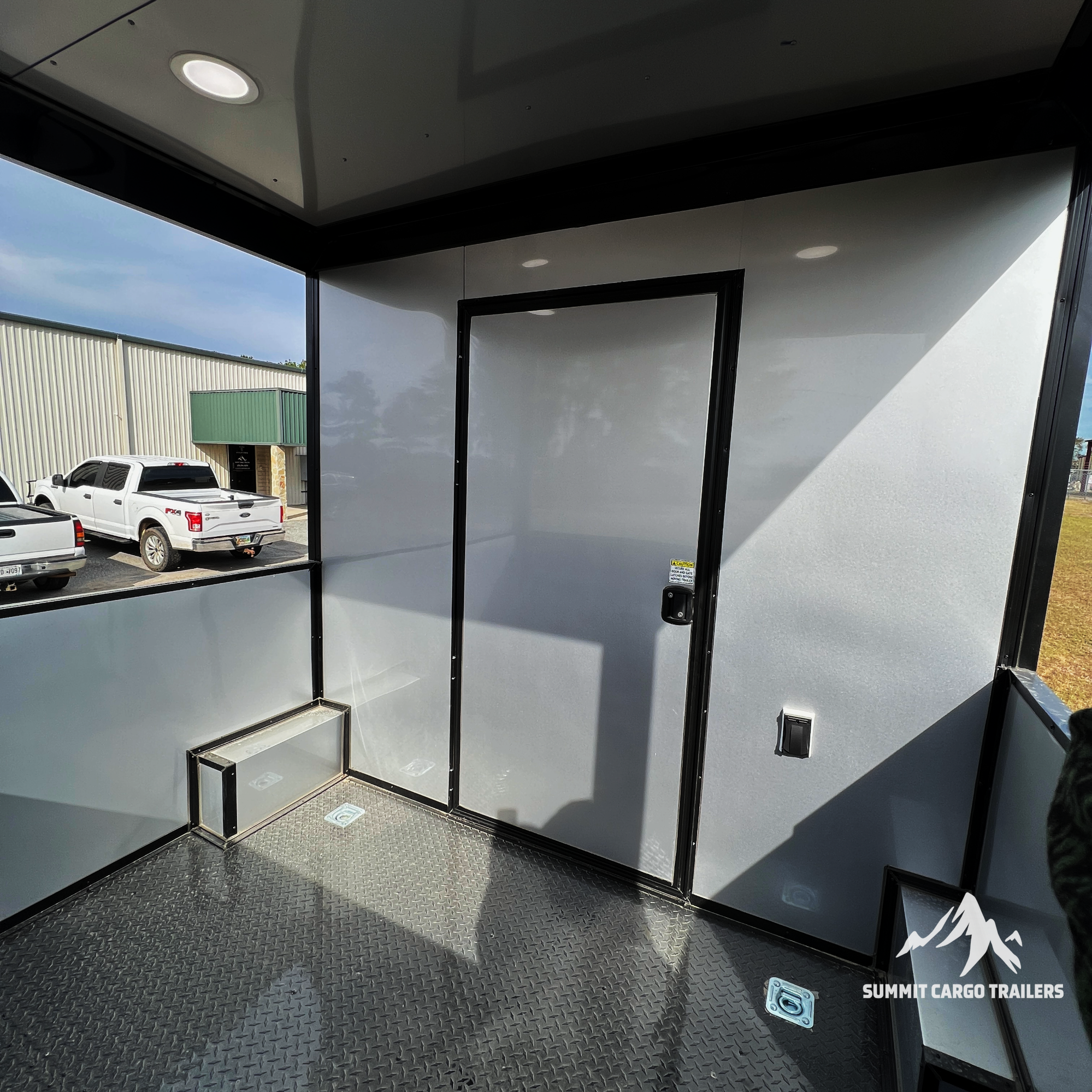 8.5X18TA3 Red Concession Porch Trailer