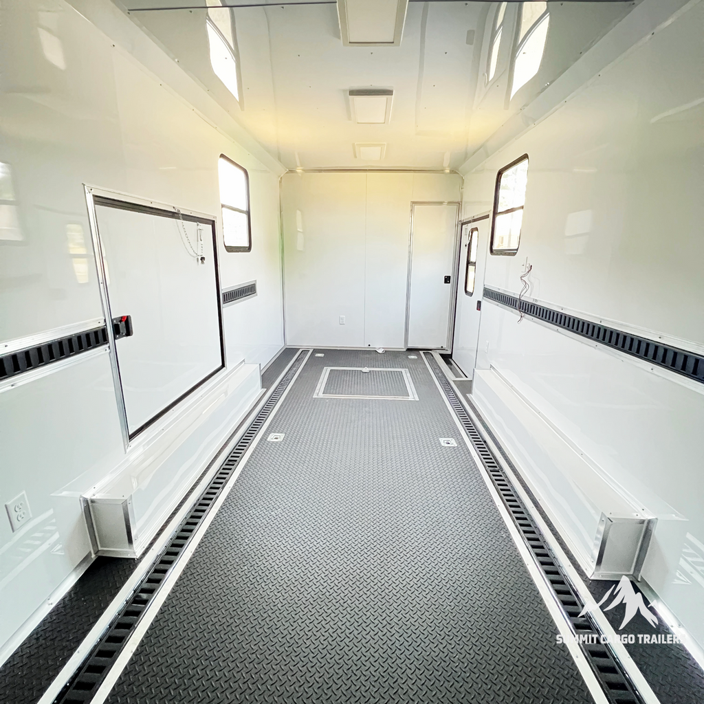 8.5X24TA3 Silver Frost Race Ready Trailer