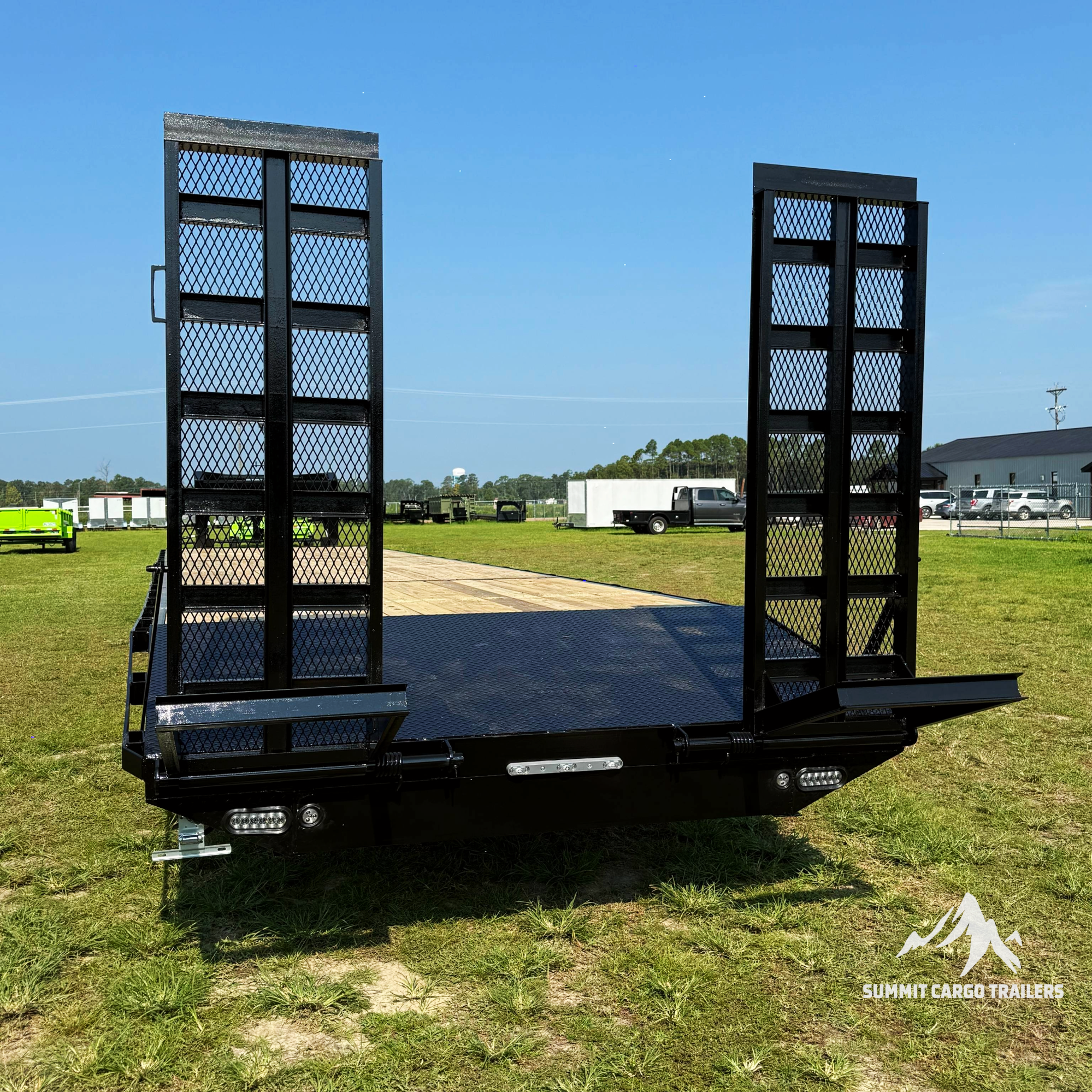 8.5X40TA Gooseneck Deck over Utility Trailer