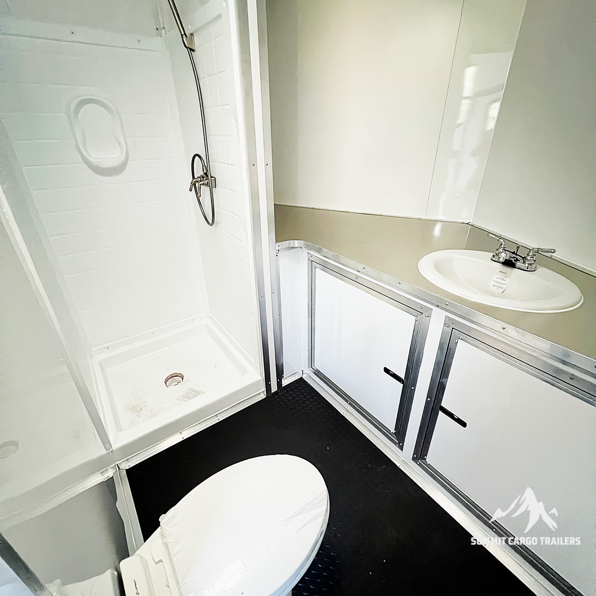 8.5X24TA3 Silver Frost Race Ready Trailer