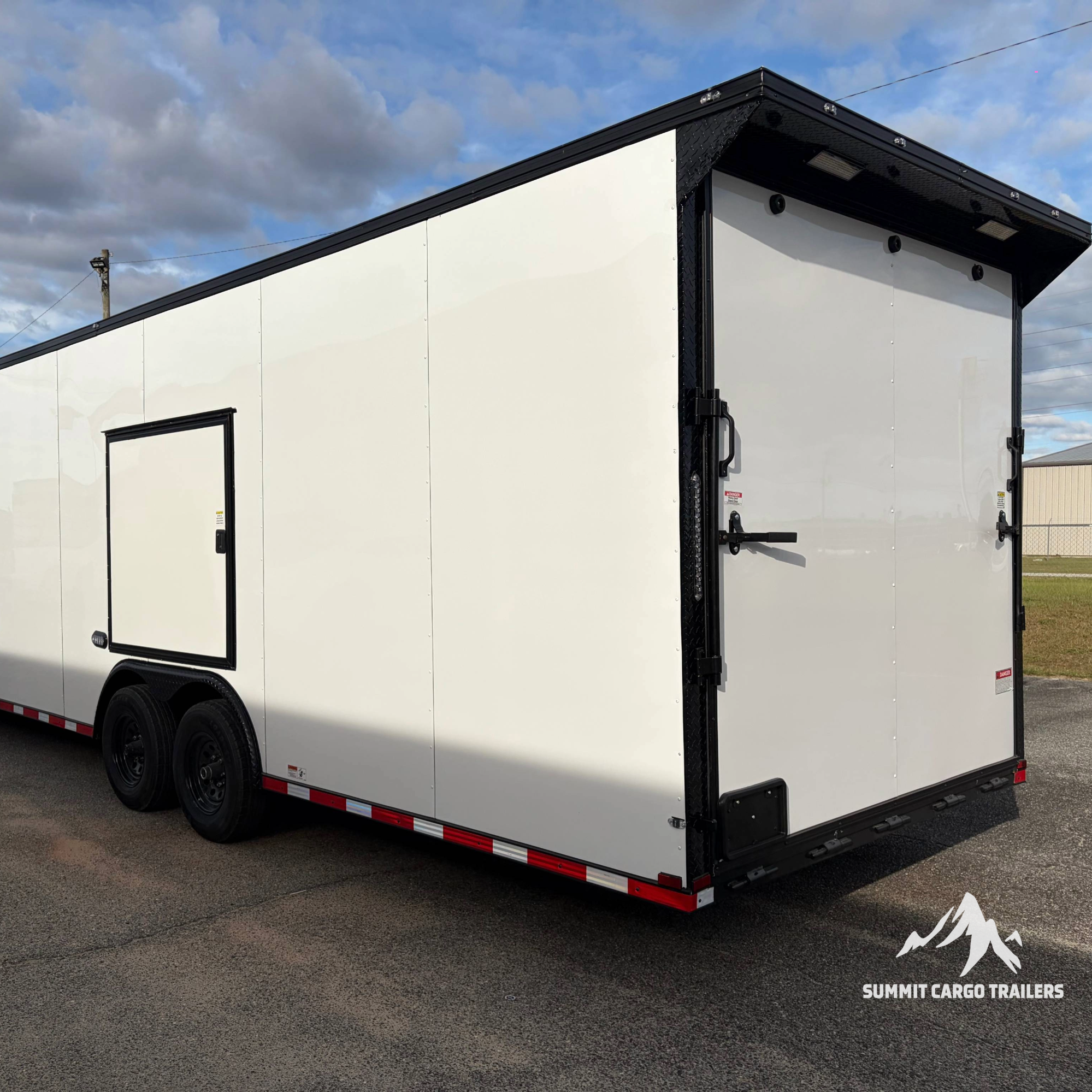 8.5X28TA3 White Standard Car Hauler Trailer