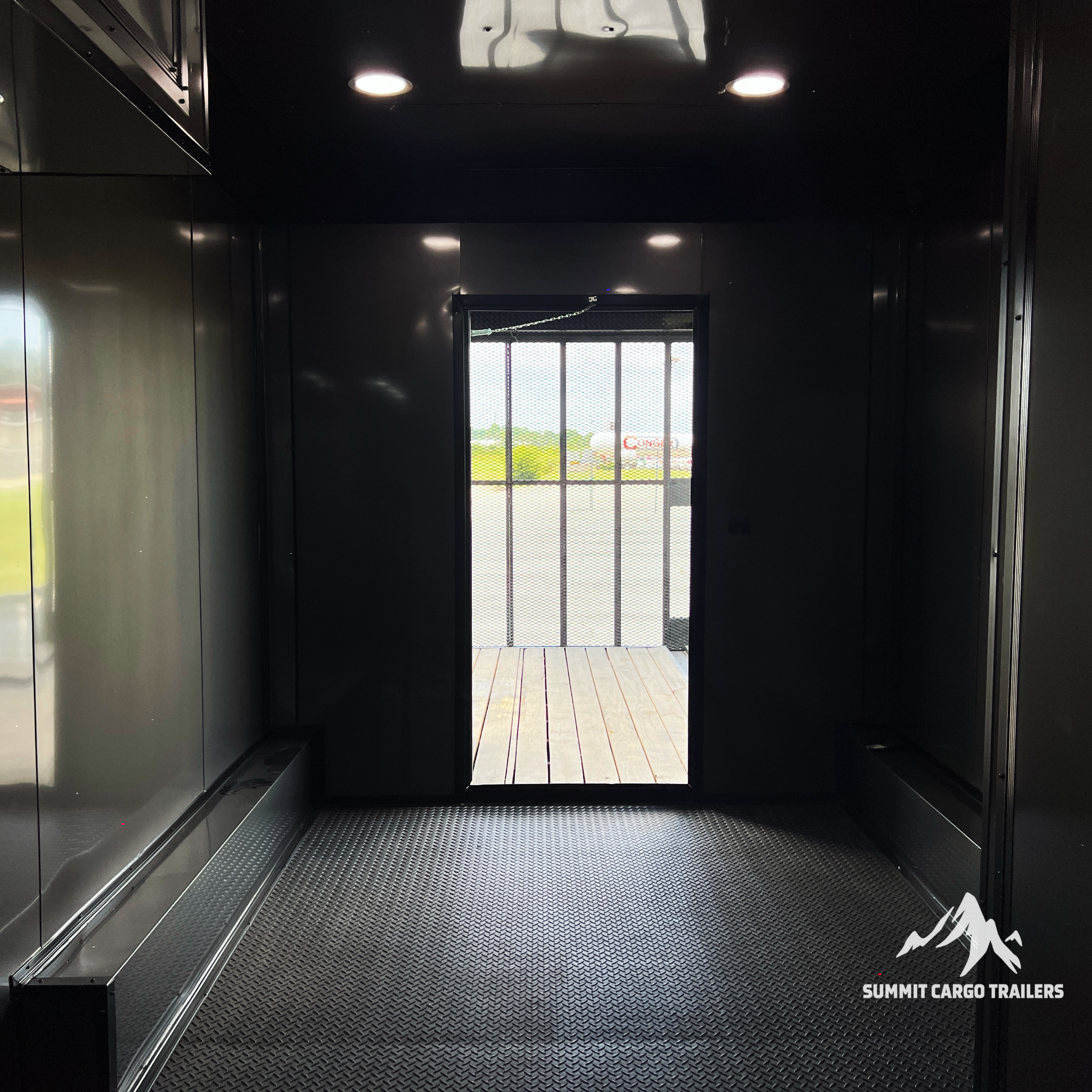 8.5X34TTA3 Charcoal Hybrid Trailer