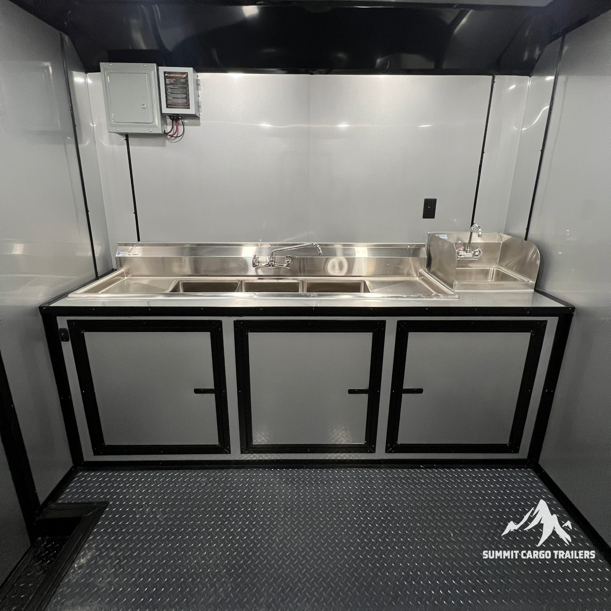 8.5X18TA3 Red Concession Porch Trailer