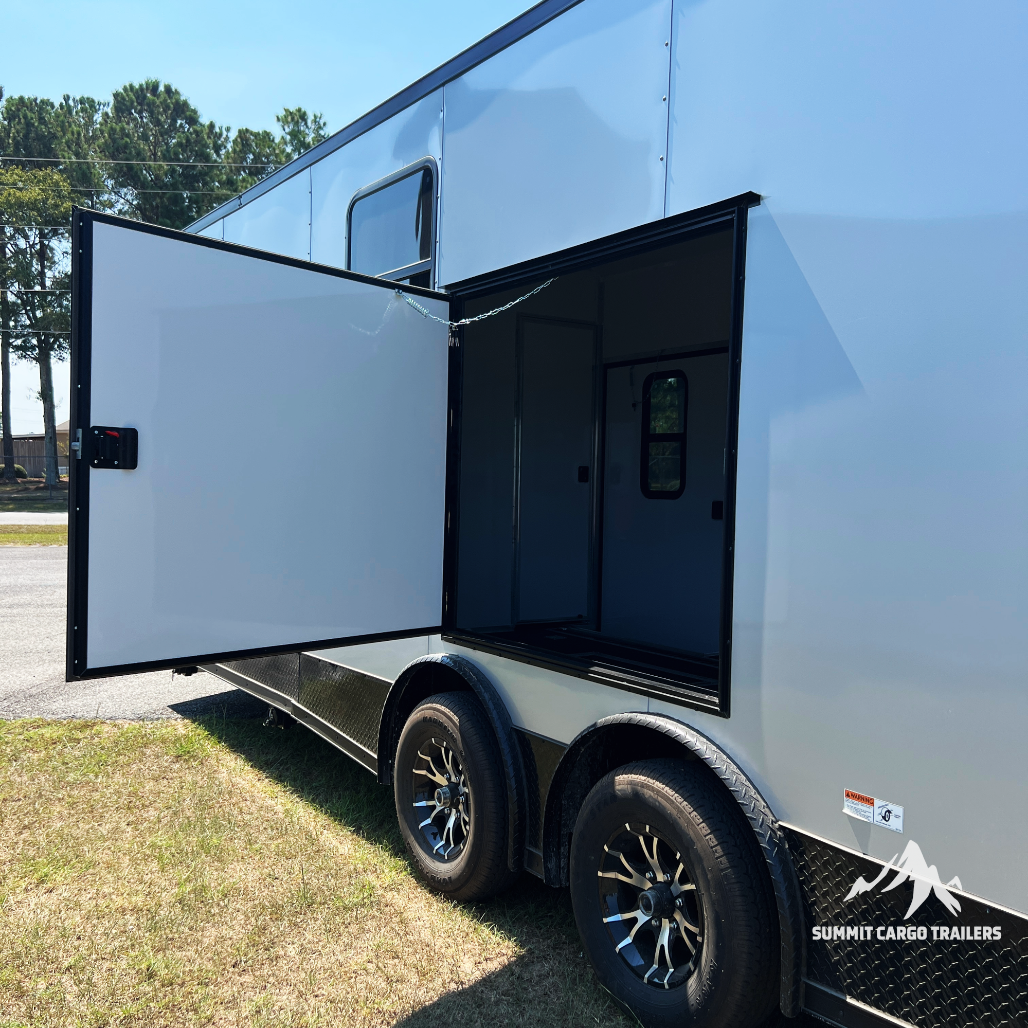 8.5X24TA3 Silver Frost Race Ready Trailer