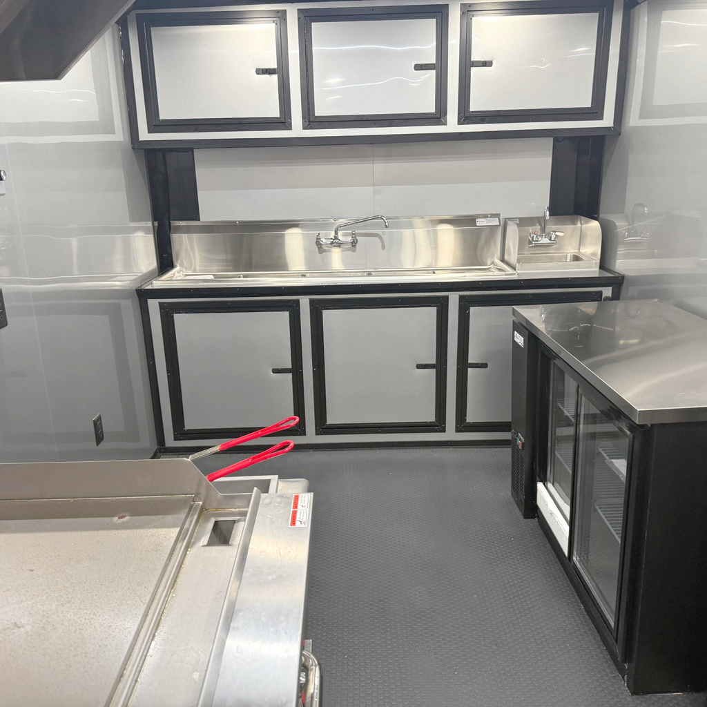 8.5X18TA3 White Concession Trailer