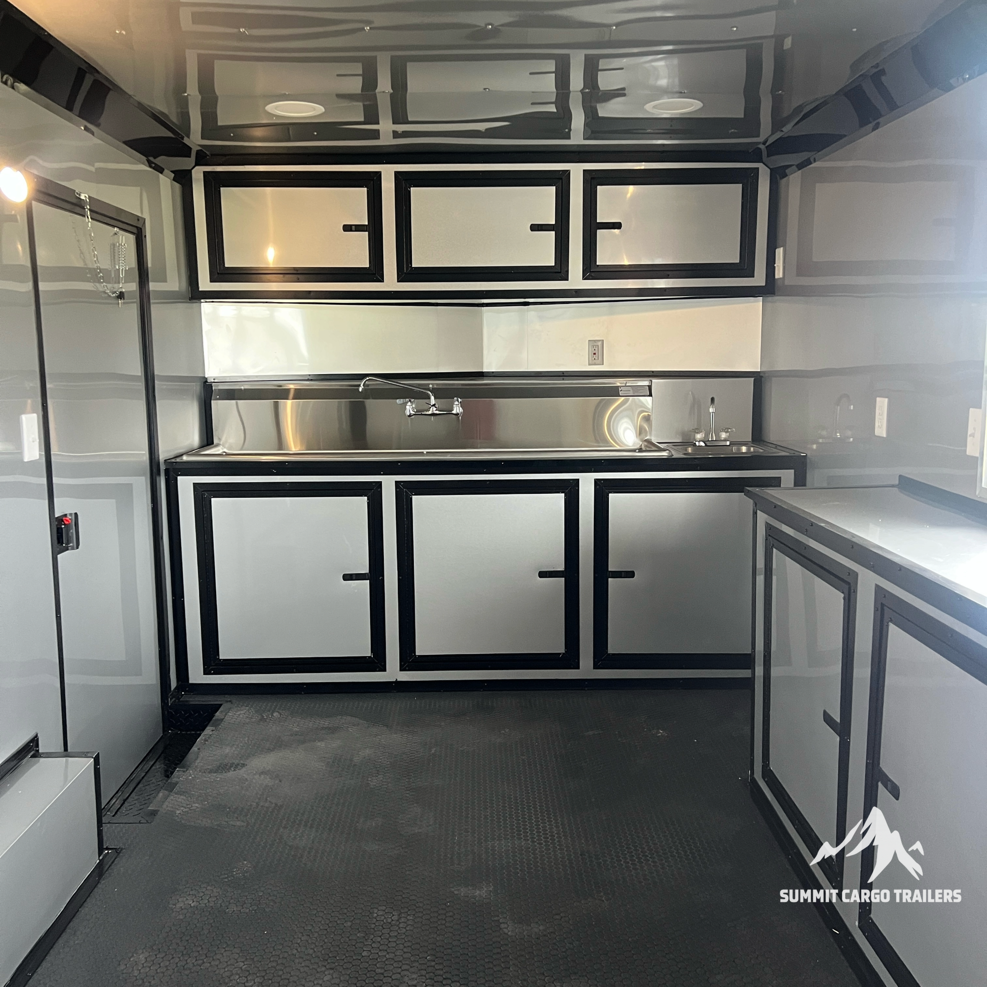 8.5X16TA White Concession Trailer