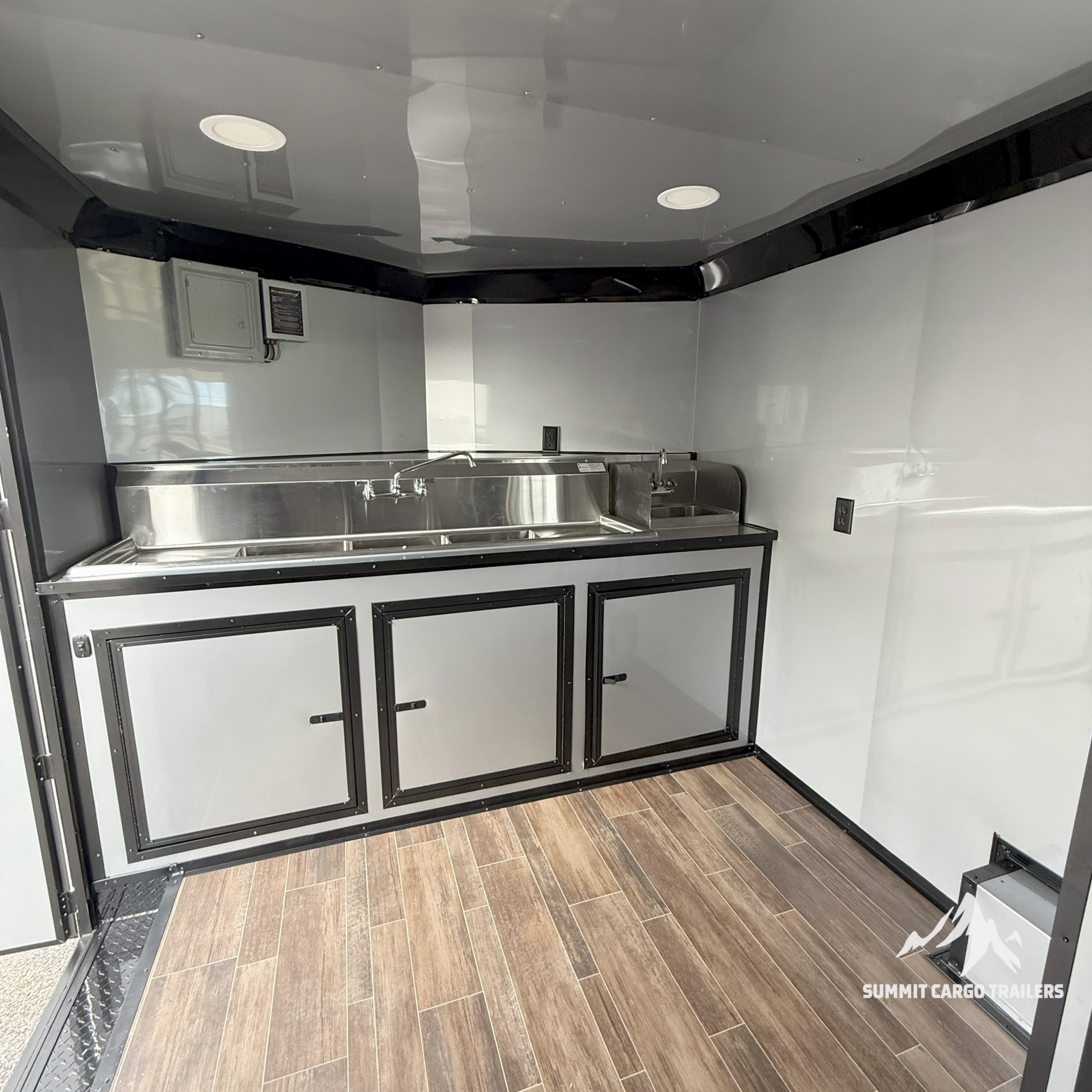 8.5X14TA White Beverage Concession Trailer