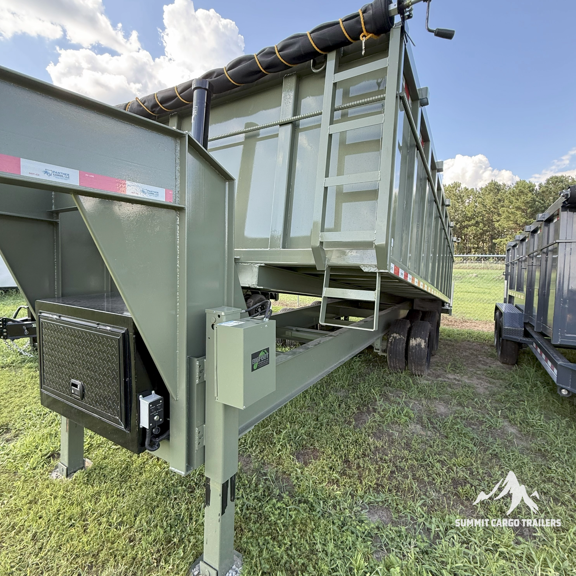 8.5X20TA Army Green Dump Trailer