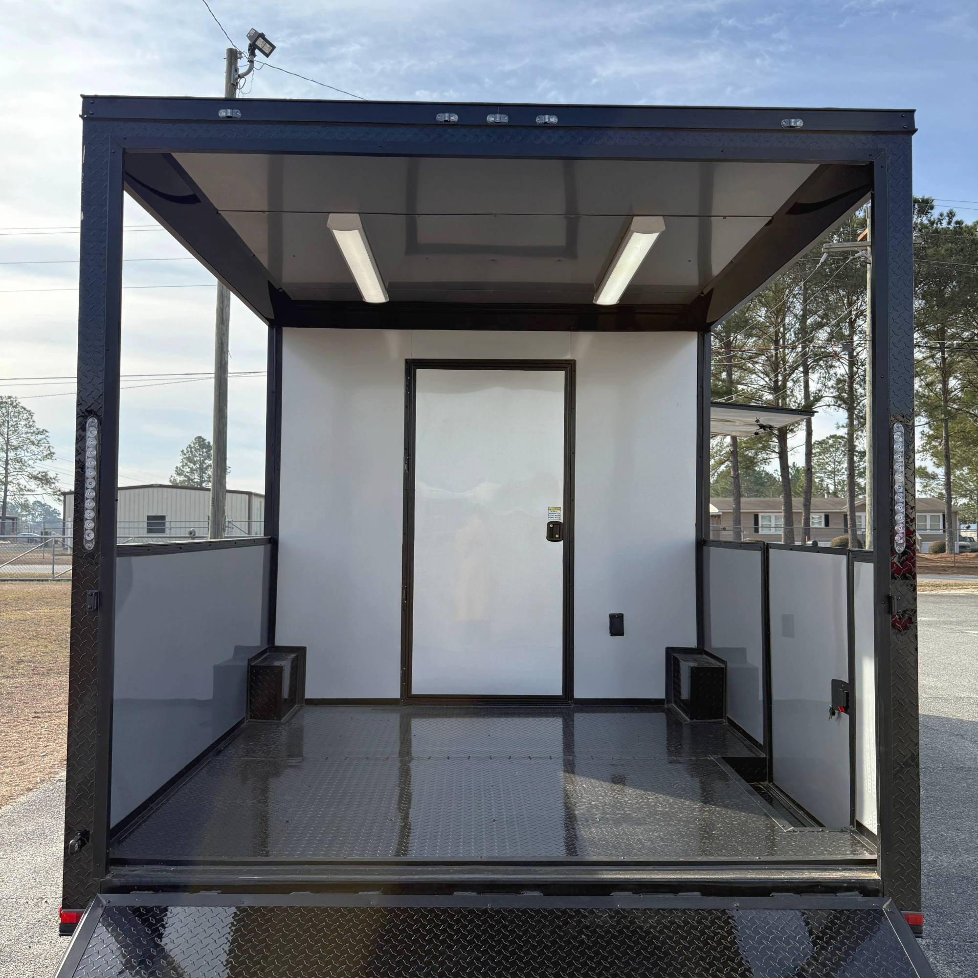 8.5X24TA3 Blue Concession Porch Trailer