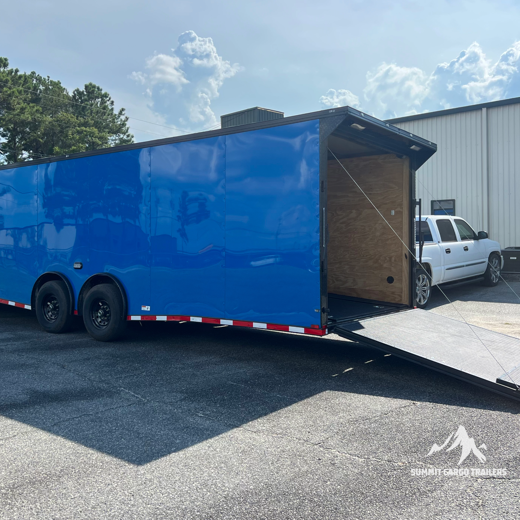 8.5X32TA5 Bright Blue Car Hauler Trailer