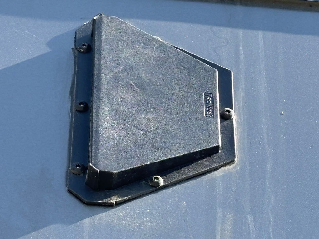 Half Moon Exterior Trailer Air Vent