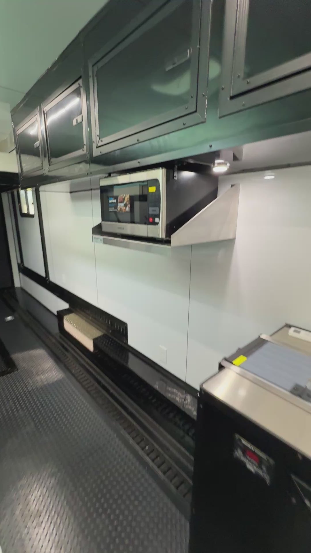 8.5X34TTA White Race Ready Trailer