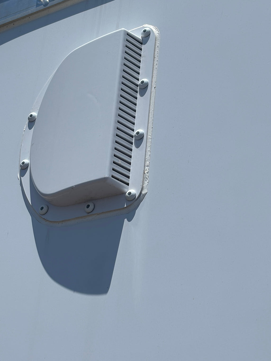 Half Moon Exterior Trailer Air Vent